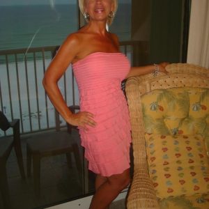 Monique - rencontre-Cougar-La Rochelle